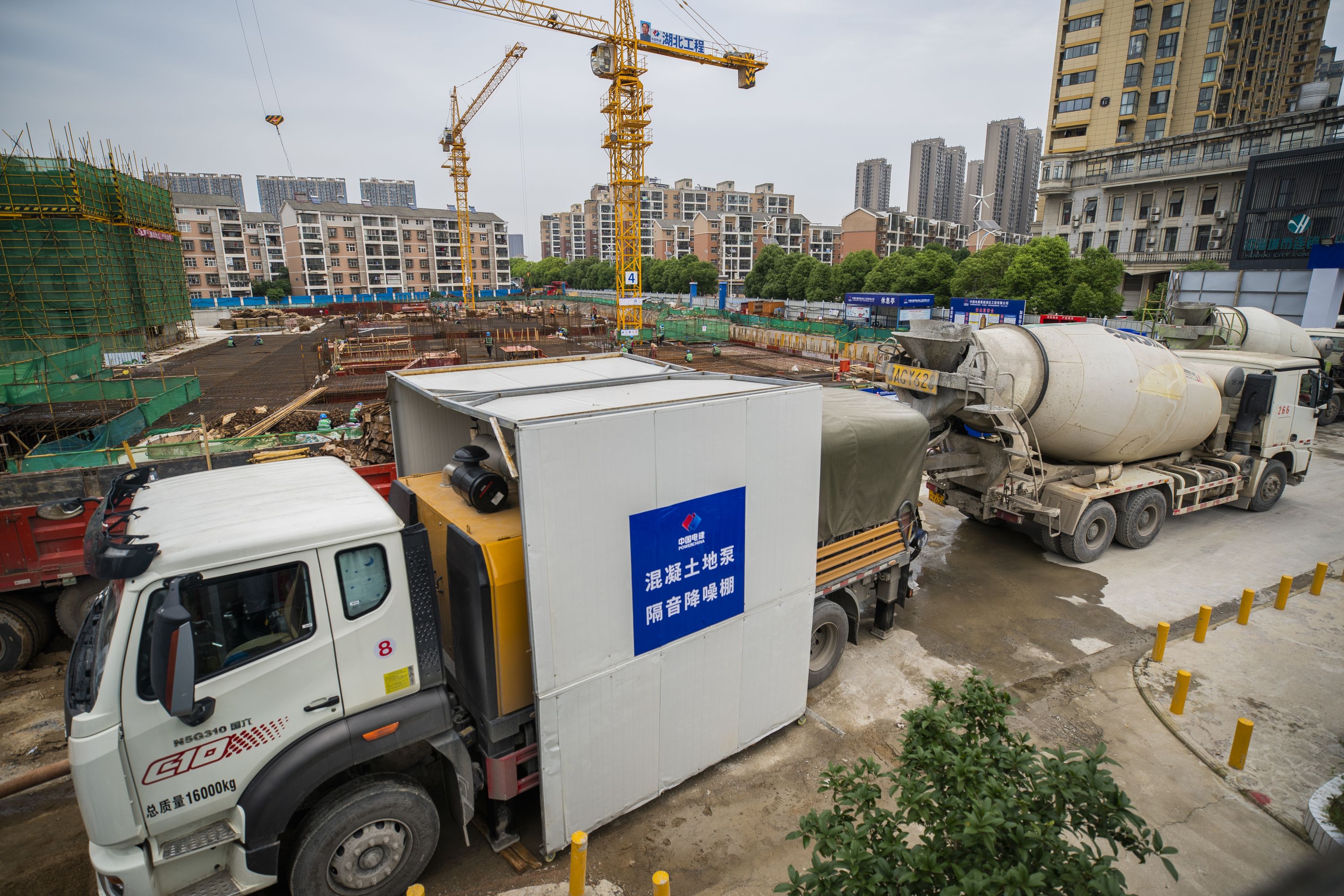 金银湖街设降噪协调室打造静音工地