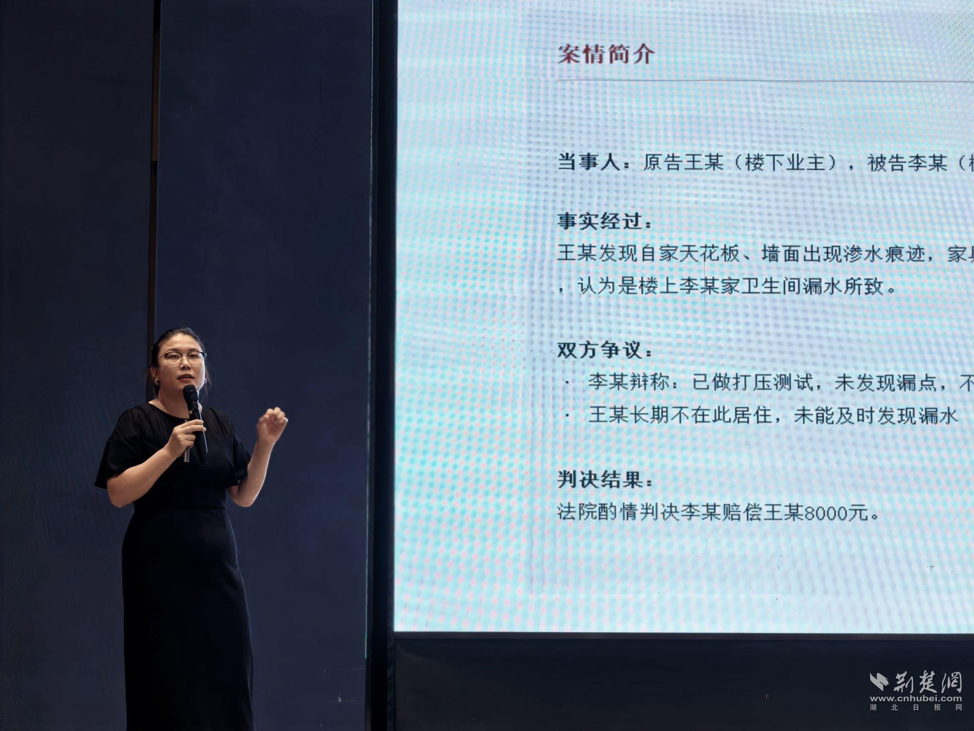ef2737bfbc21693f1dbbf72eef098add.jpg