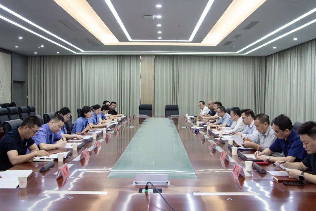 区政协社会科学、社会管理界别围绕“检察机关入驻综治中心实质化运行”开展一线协商